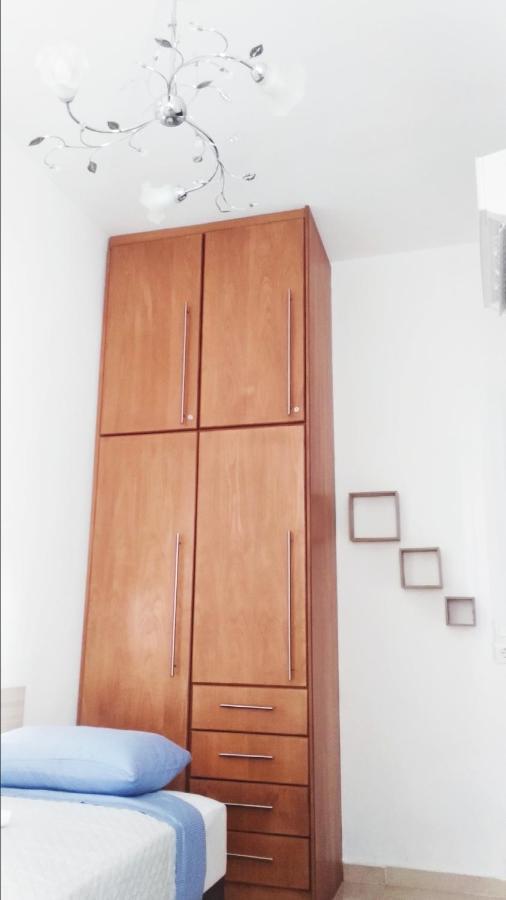 Precious Apartment Corinto Esterno foto