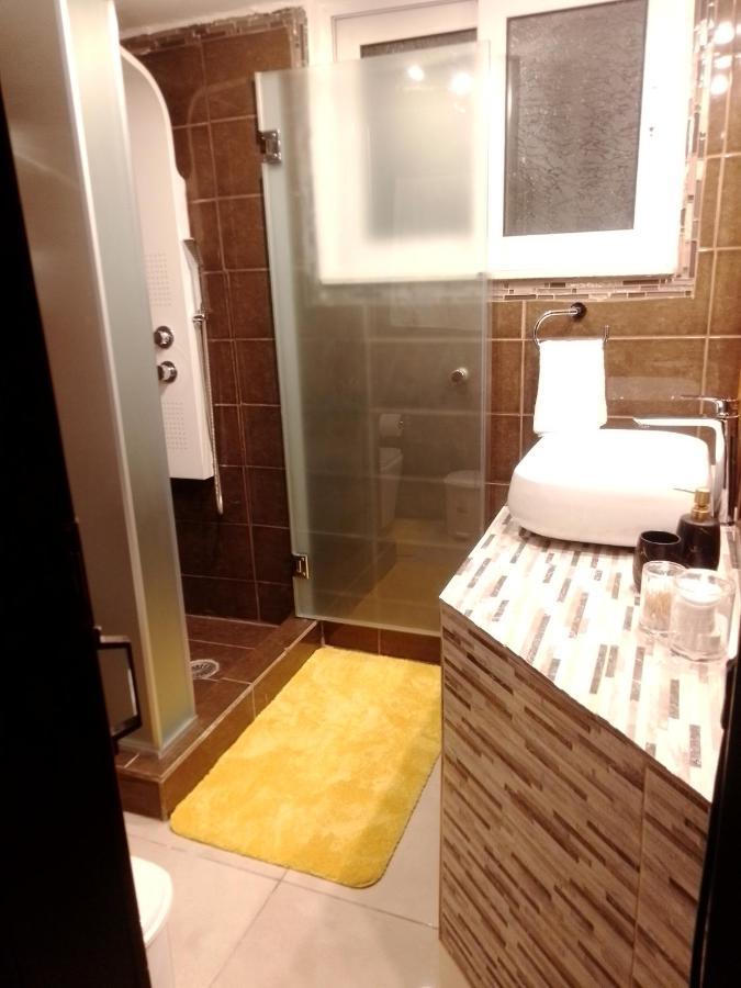 Precious Apartment Corinto Esterno foto
